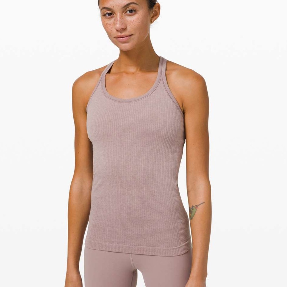 lululemon ebb to street tank, size 4 !!